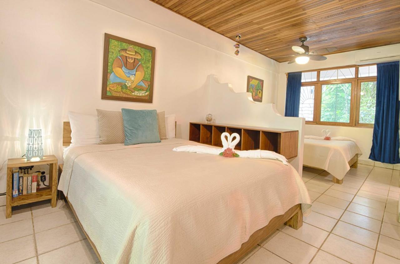 Casa Sueca Hotel - At The Beach Tamarindo Exterior foto
